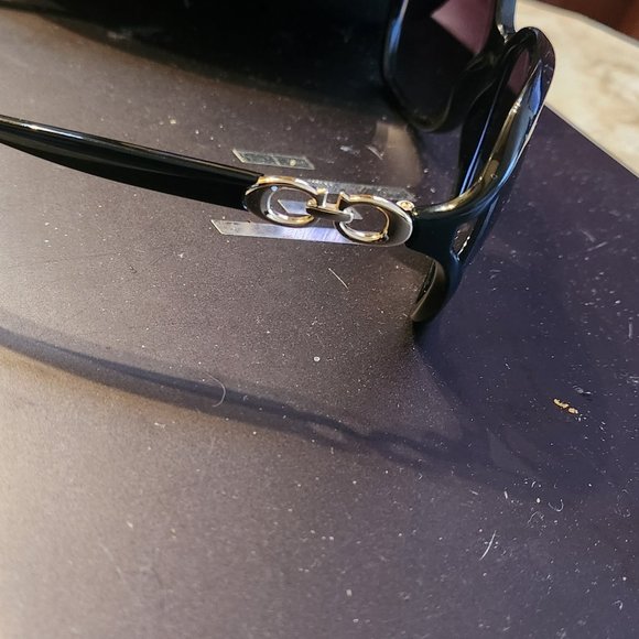 Coach shades - Picture 3 of 4